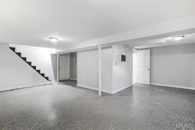 5550 Sapphire Avenue, Jennings, MO 63136