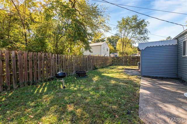 5550 Sapphire Avenue, Jennings, MO 63136