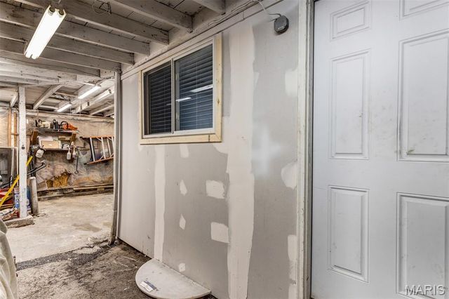 5550 Sapphire Avenue, Jennings, MO 63136