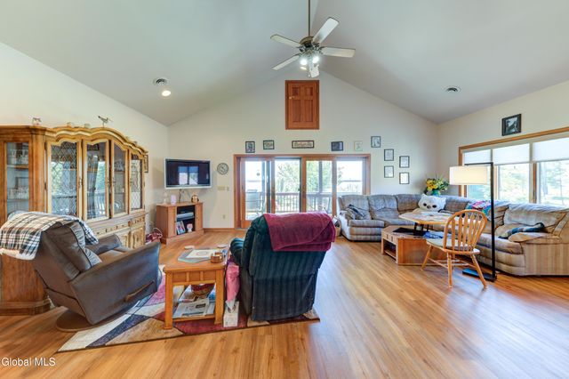 121 Cranberry Creek Road, Mayfield, NY 12117