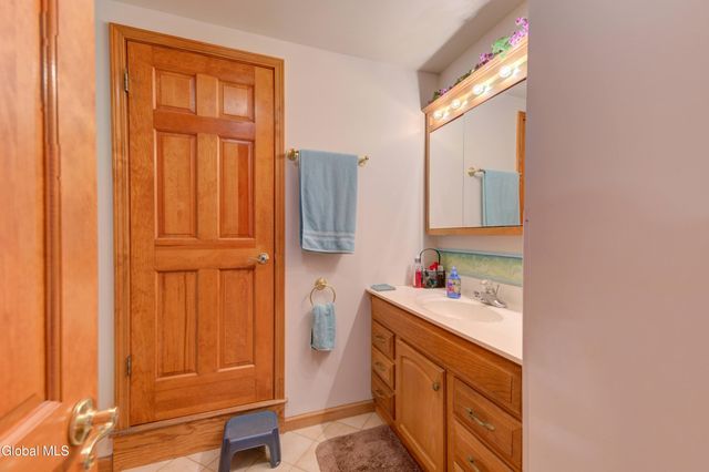 121 Cranberry Creek Road, Mayfield, NY 12117