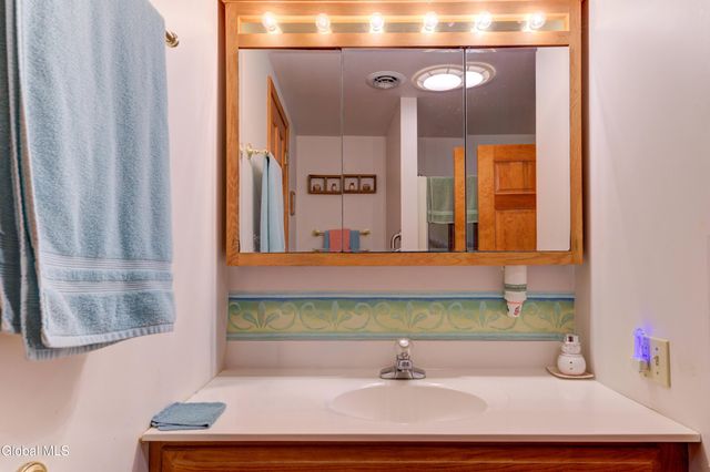 121 Cranberry Creek Road, Mayfield, NY 12117