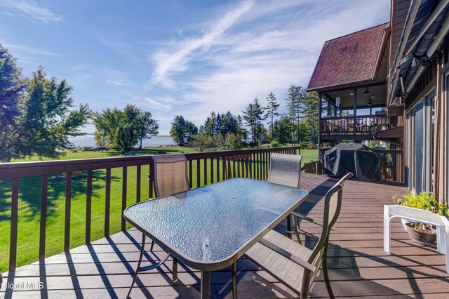 121 Cranberry Creek Road, Mayfield, NY 12117