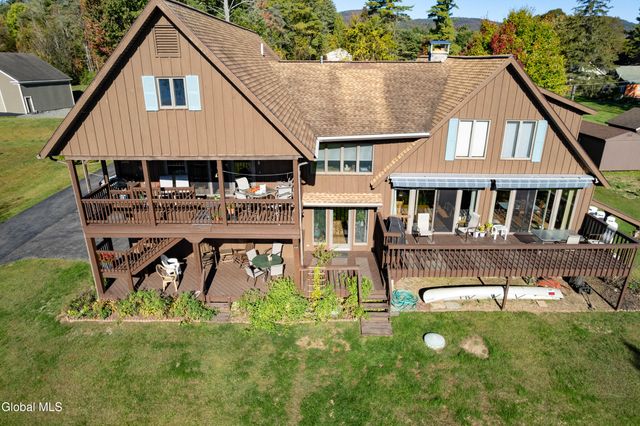 121 Cranberry Creek Road, Mayfield, NY 12117