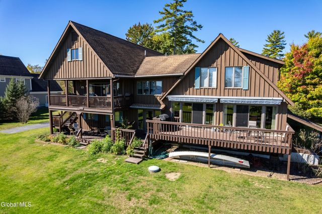 121 Cranberry Creek Road, Mayfield, NY 12117