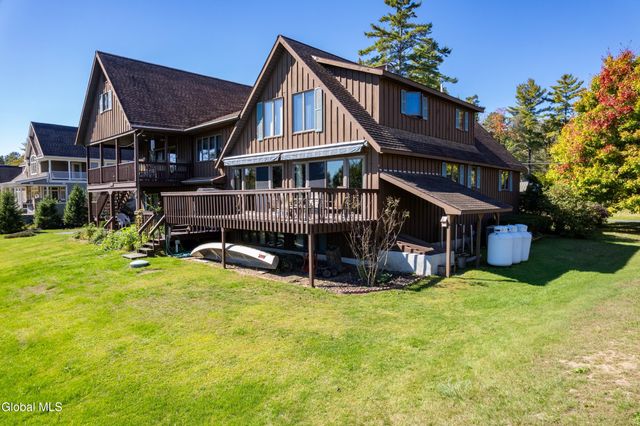 121 Cranberry Creek Road, Mayfield, NY 12117