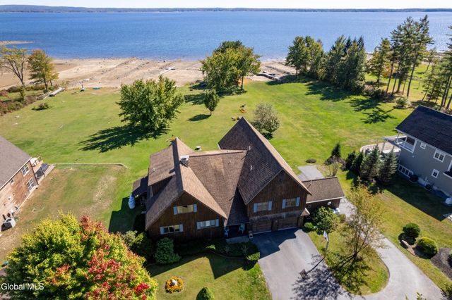 121 Cranberry Creek Road, Mayfield, NY 12117