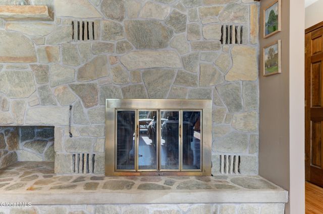 121 Cranberry Creek Road, Mayfield, NY 12117