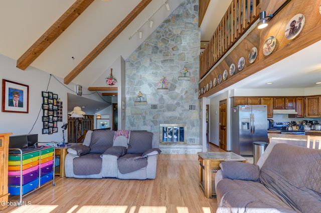 121 Cranberry Creek Road, Mayfield, NY 12117