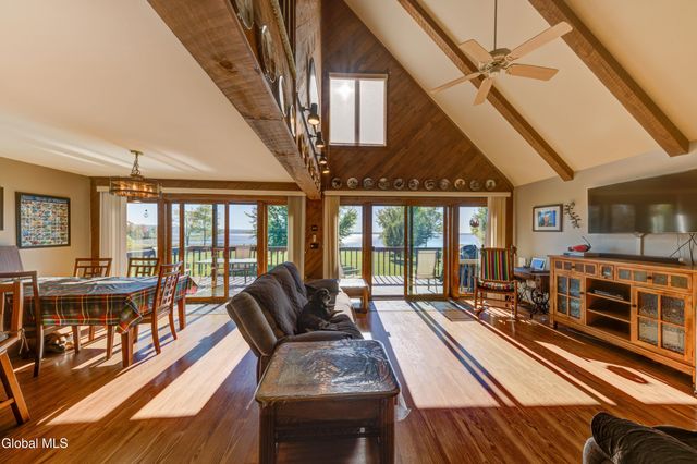 121 Cranberry Creek Road, Mayfield, NY 12117