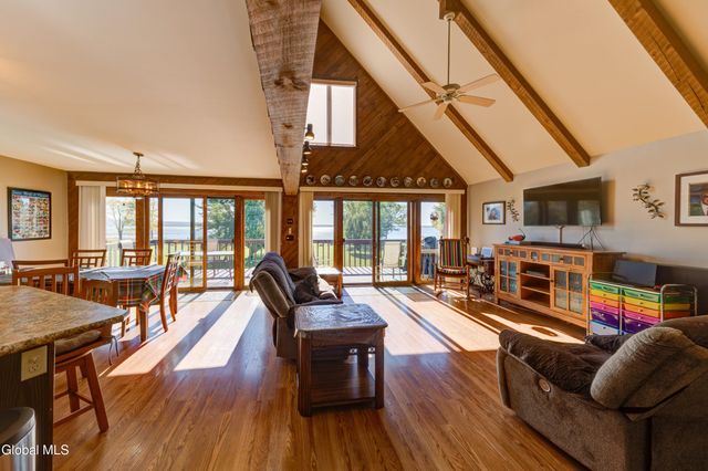 121 Cranberry Creek Road, Mayfield, NY 12117