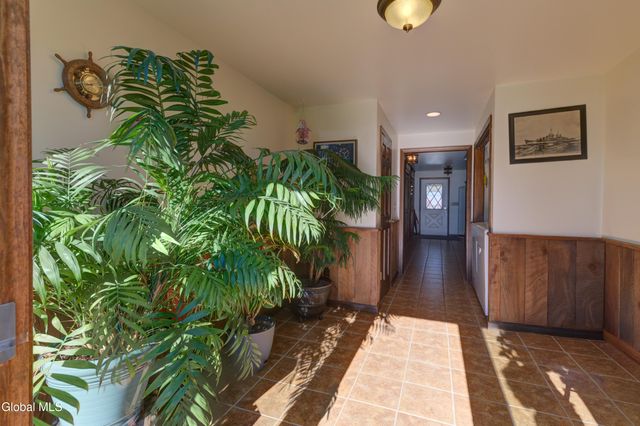 121 Cranberry Creek Road, Mayfield, NY 12117