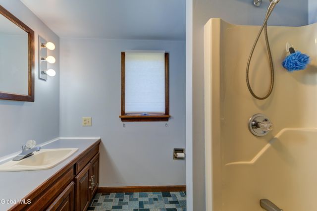 121 Cranberry Creek Road, Mayfield, NY 12117