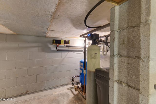 121 Cranberry Creek Road, Mayfield, NY 12117