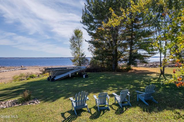 121 Cranberry Creek Road, Mayfield, NY 12117