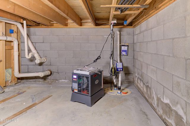 121 Cranberry Creek Road, Mayfield, NY 12117