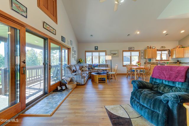 121 Cranberry Creek Road, Mayfield, NY 12117