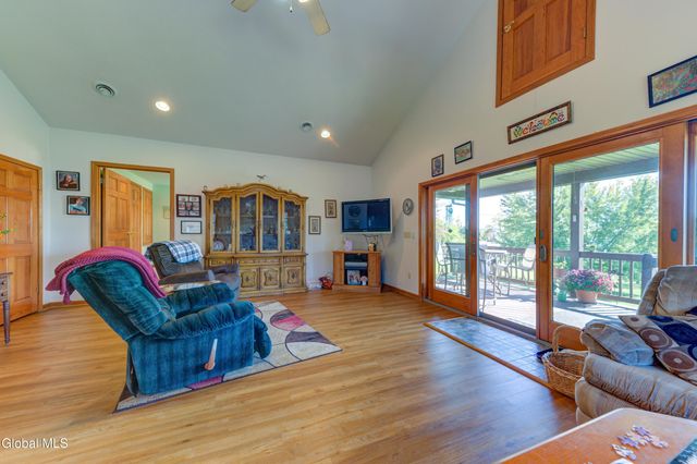 121 Cranberry Creek Road, Mayfield, NY 12117