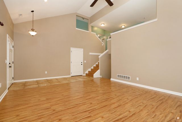 628 Sagebrush Way, Junction City, KS 66441