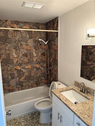 9218 TUDOR DRIVE P101, Tampa, FL 33615