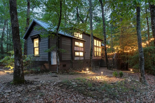 314 Deer Lick Trl, Monteagle, TN 37356