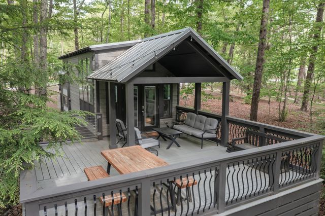 314 Deer Lick Trl, Monteagle, TN 37356