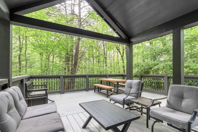 314 Deer Lick Trl, Monteagle, TN 37356