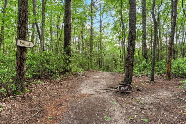 314 Deer Lick Trl, Monteagle, TN 37356