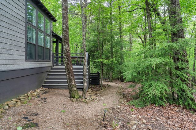 314 Deer Lick Trl, Monteagle, TN 37356