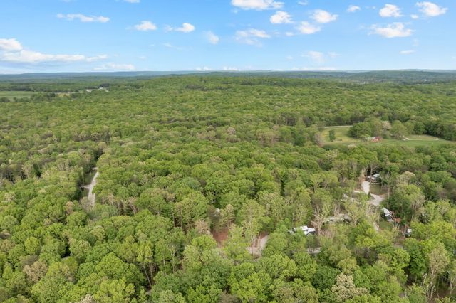 314 Deer Lick Trl, Monteagle, TN 37356