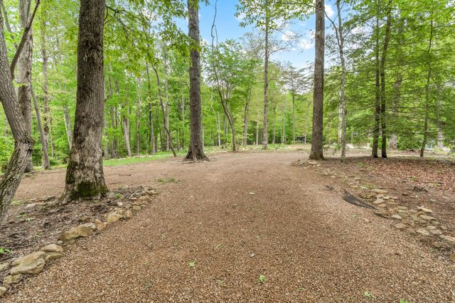 314 Deer Lick Trl, Monteagle, TN 37356