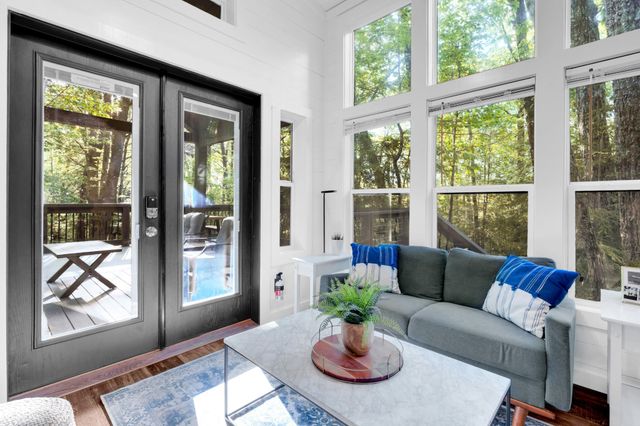 314 Deer Lick Trl, Monteagle, TN 37356