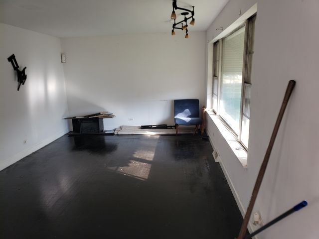 12806 S LAFLIN Street, Calumet Park, IL 60827