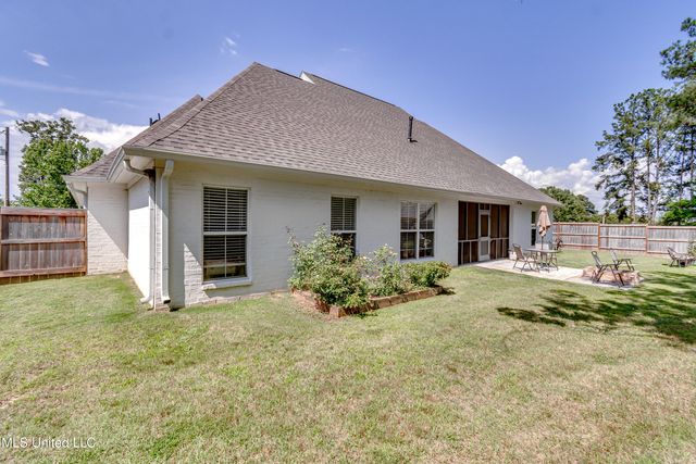143 Lake Ridge Drive, Madison, MS 39110