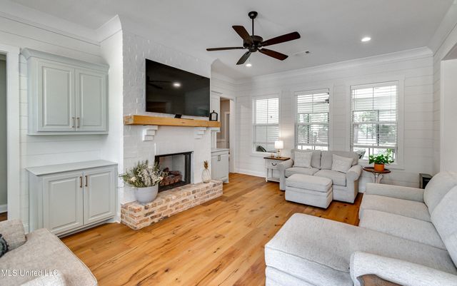 143 Lake Ridge Drive, Madison, MS 39110