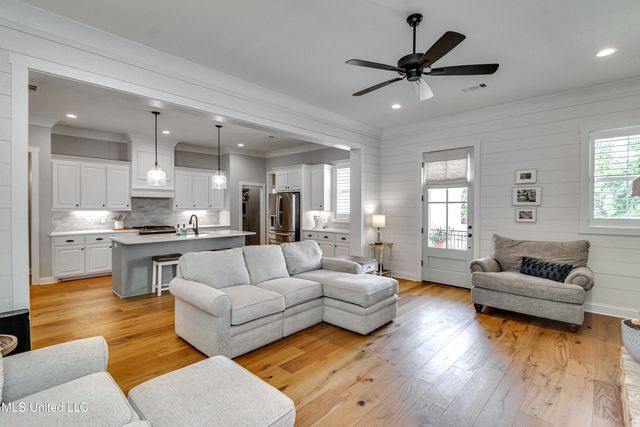 143 Lake Ridge Drive, Madison, MS 39110