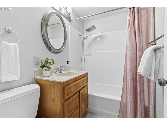 487 W 19TH Ave, Eugene, OR 97401