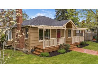 487 W 19TH Ave, Eugene, OR 97401