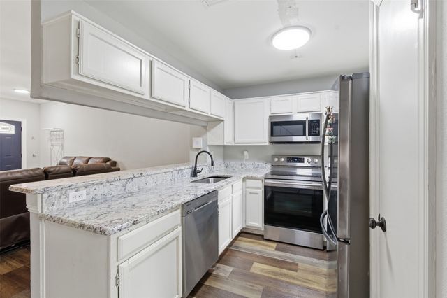 212 Samuel Boulevard 3, Coppell, TX 75019
