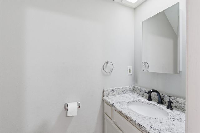 212 Samuel Boulevard 3, Coppell, TX 75019