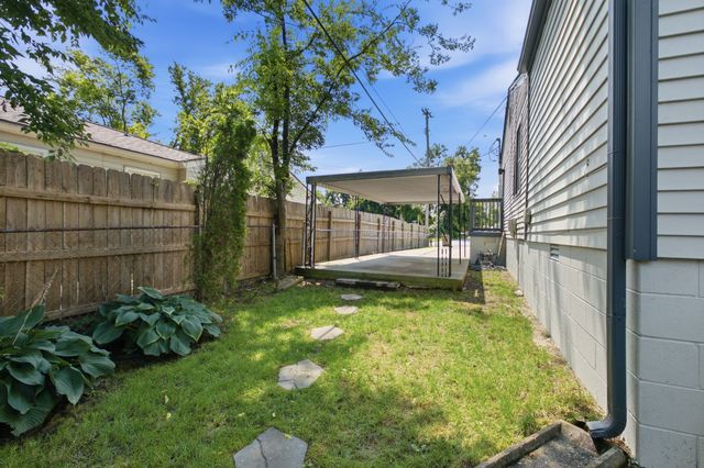 6218 Laredo Ave, Nashville, TN 37209