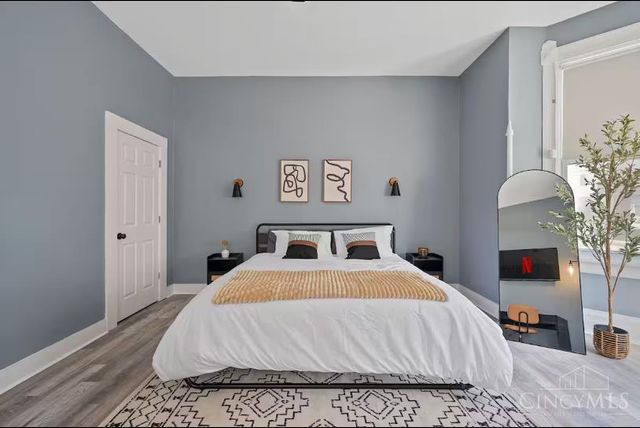 2413 Kenton Street, Cincinnati, OH 45206