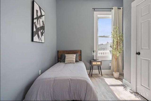 2413 Kenton Street, Cincinnati, OH 45206