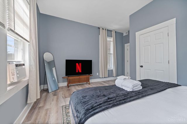 2413 Kenton Street, Cincinnati, OH 45206