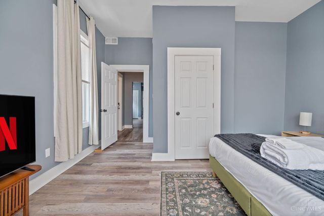 2413 Kenton Street, Cincinnati, OH 45206