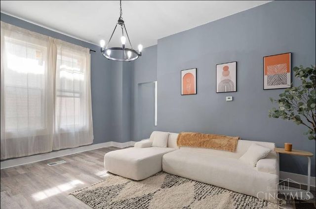 2413 Kenton Street, Cincinnati, OH 45206