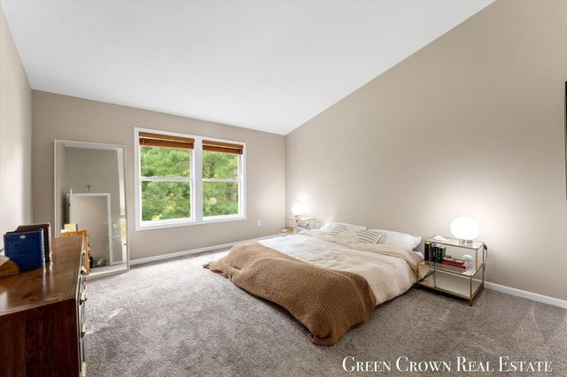 2838 Big Timber Drive Ne, Grand Rapids Twp, MI 49525