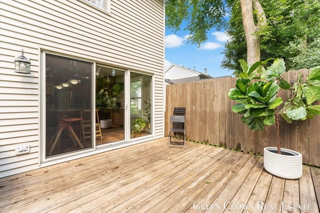 2838 Big Timber Drive Ne, Grand Rapids Twp, MI 49525