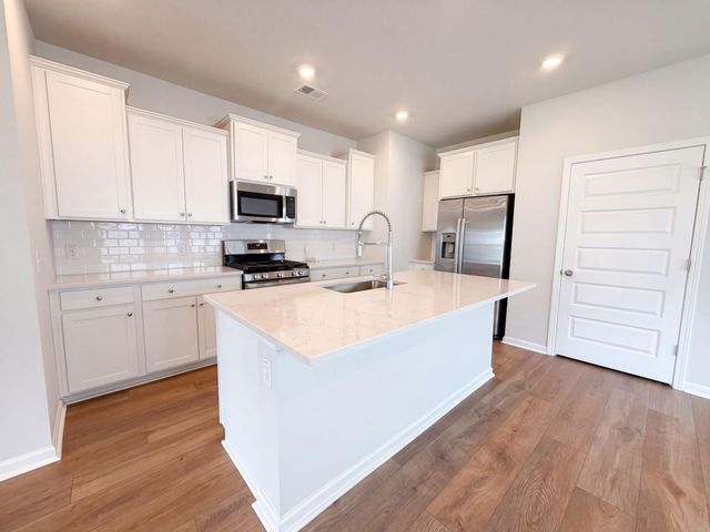 1127 Glorious Way, Summerville, SC 29485