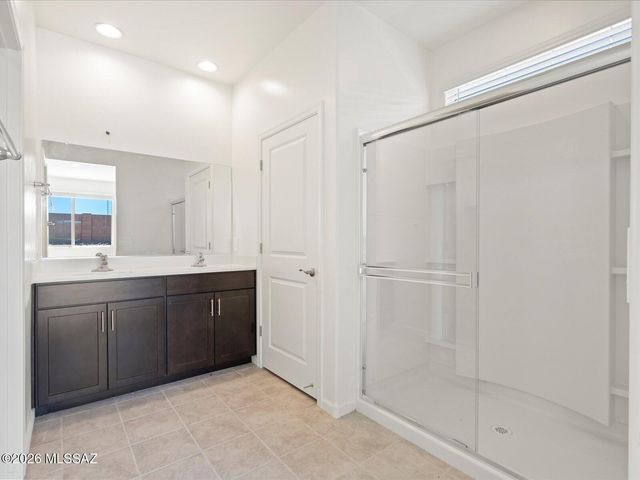 6902 W Sweetshade Lane, Tucson, AZ 85757